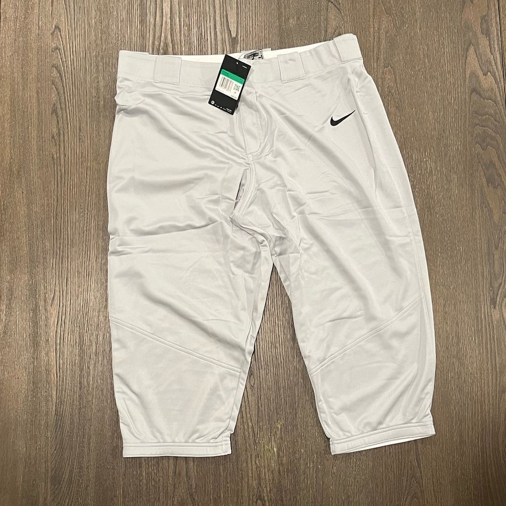 NWT Nike Vapor Women's Softball/Baseball Pants 3/4 Length Crop - Size XL